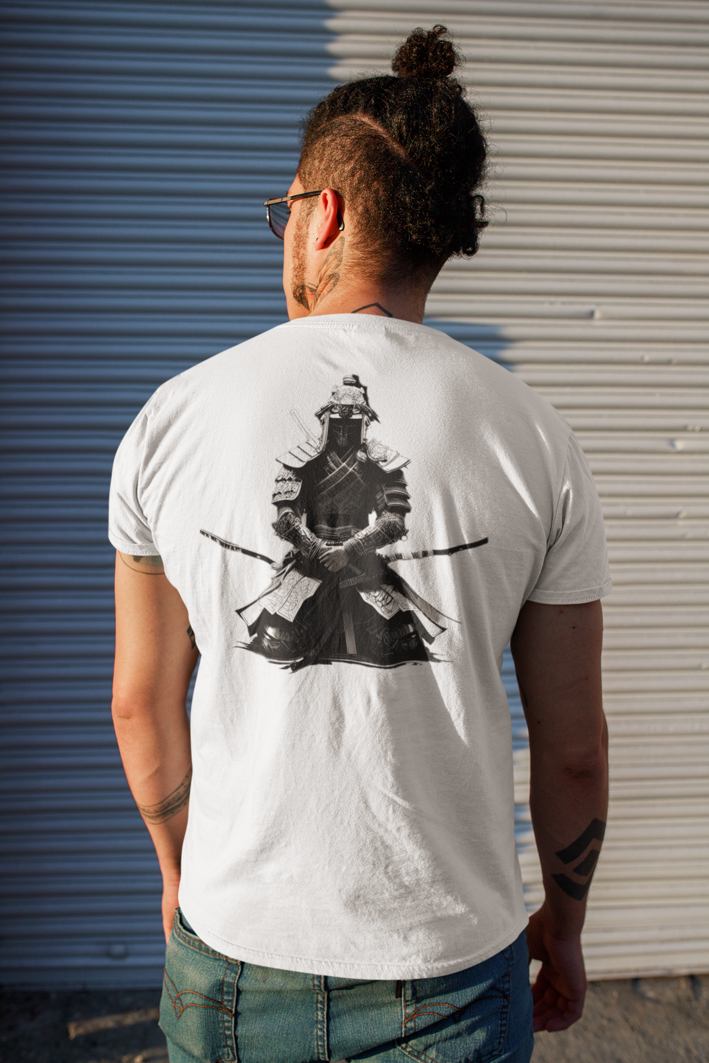 Unisex-Shirt "Warrior" von Banpuku, bequemes Premium-Shirt mit stilvollem Design, sichtbarer Druck auf der Vorderseite